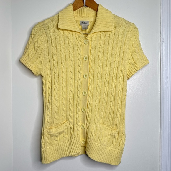 2 LL Bean Cable Knit Sweaters Women’s Size Medium Yellow White Preppy Tennis - Picture 2 of 15